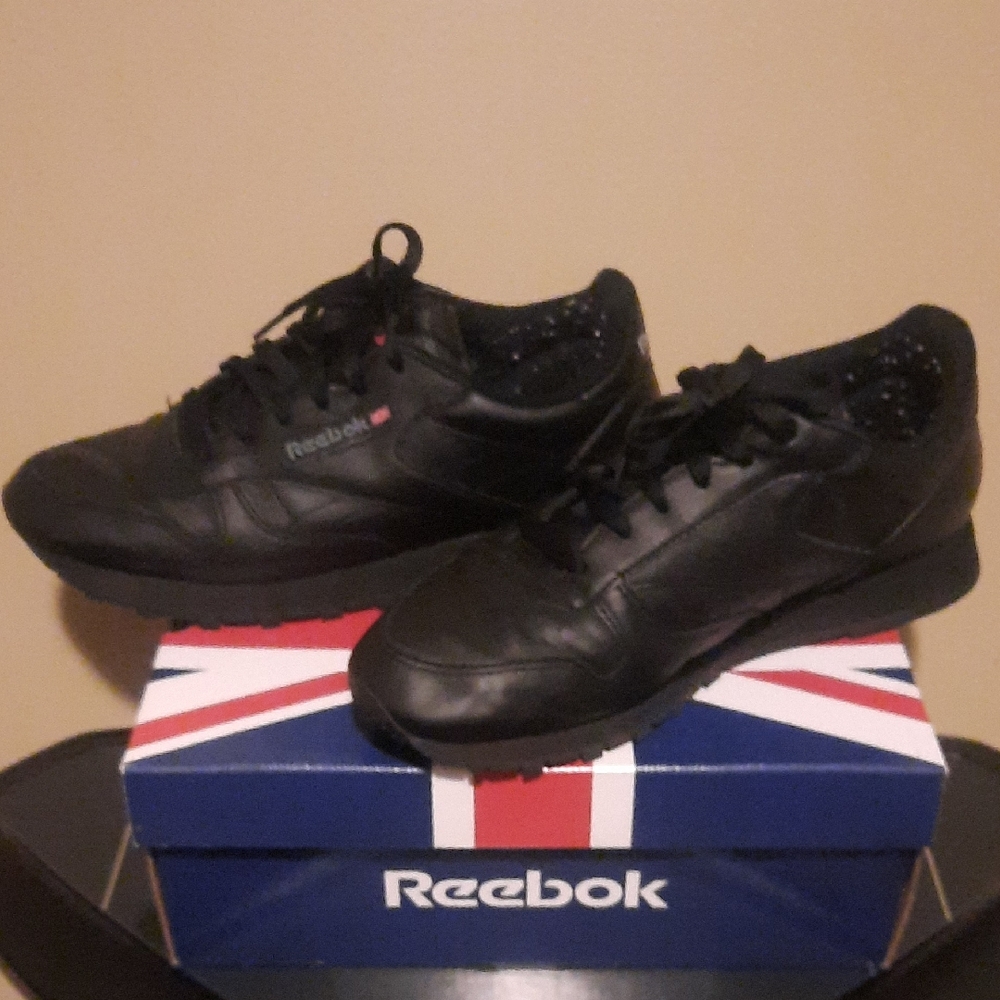 Reebok Sneackers